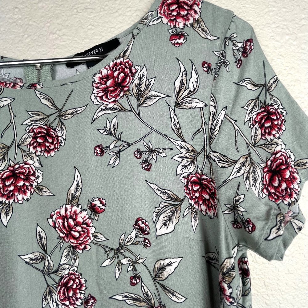 Forever 21 Floral Cap Sleeve Mini Shift Dress